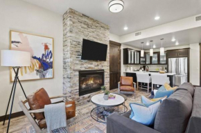 Mayas Ski and Golf Home Mountain Views Pool Hot Tub